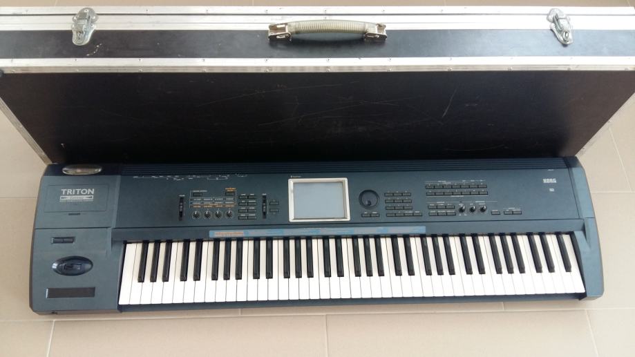 Korg Triton Extreme 76, 5600kn