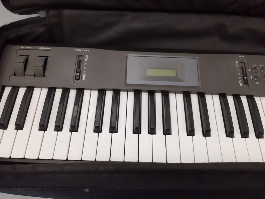 Korg x5D