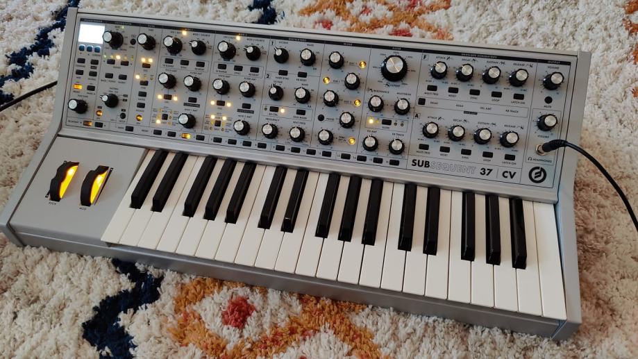 Moog Subsequent 37 CV