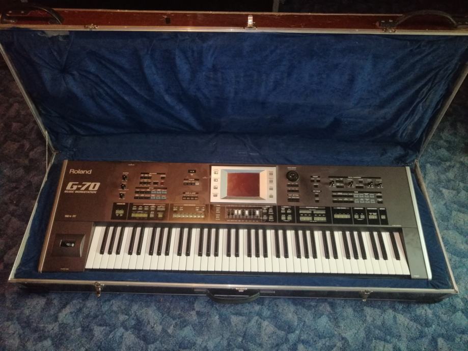 Roland G70 sa SRX proširenjem