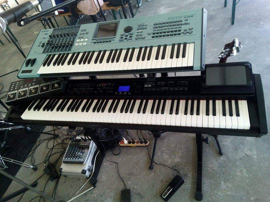 Roland RD700SX