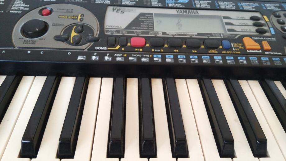 Siynthesizer yamaha PSR 79