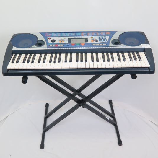 Sintisajzer YAMAHA PSR-260