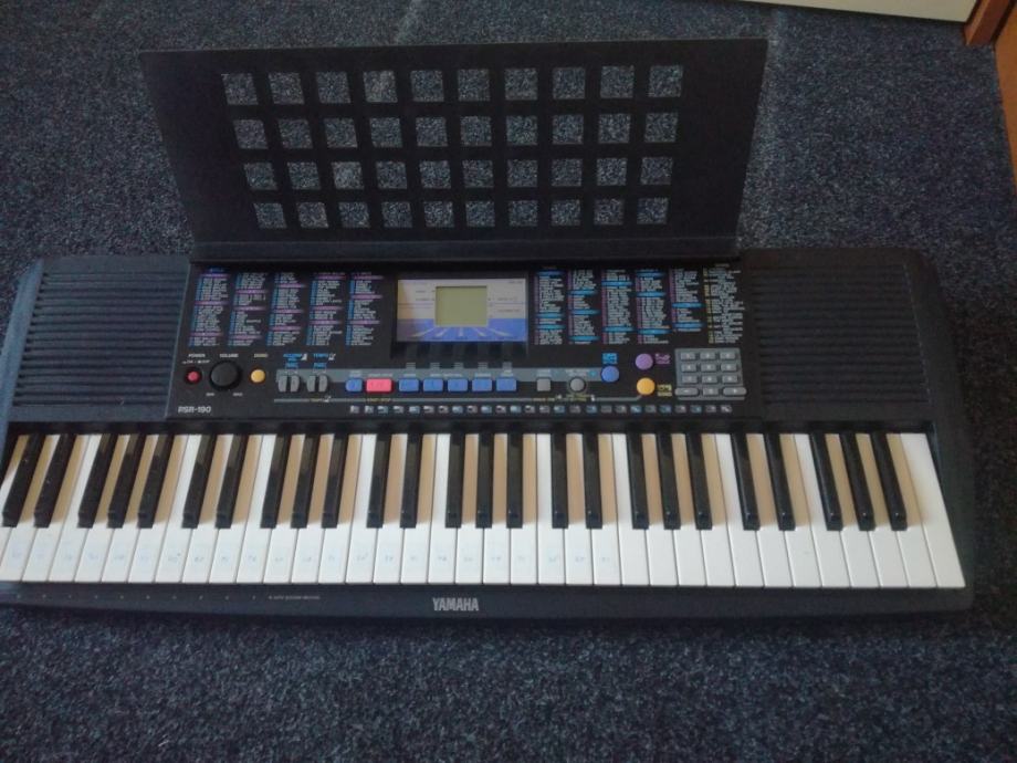 Yamaha psr  190