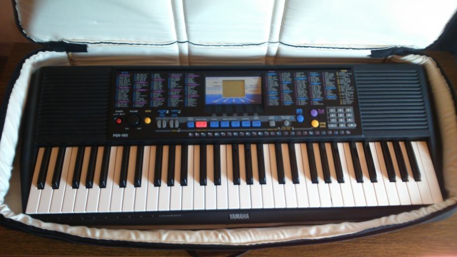  YAMAHA  PSR  190 