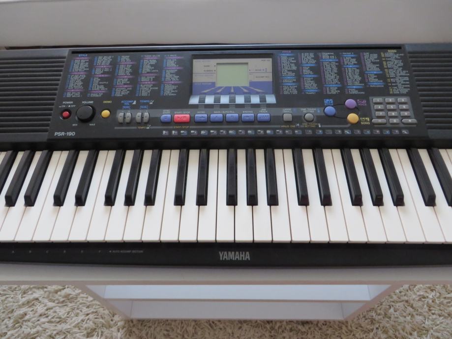  YAMAHA  PSR  190 