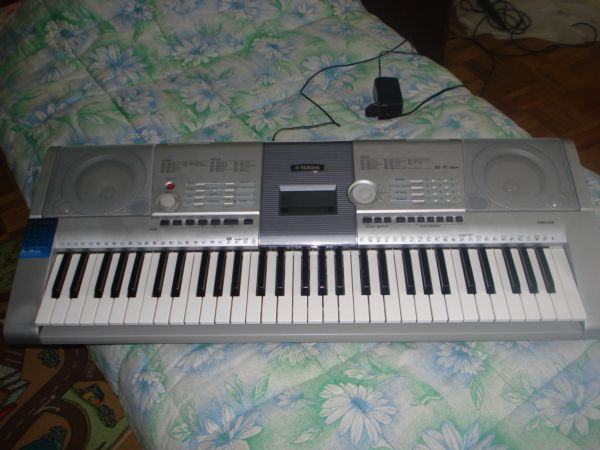 Yamaha PSR-295