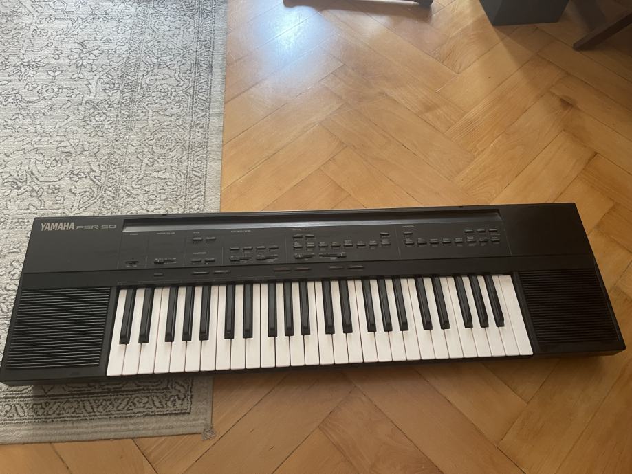 Yamaha PSR-50 Portable keyboard (sintisajzer, klavijatura)