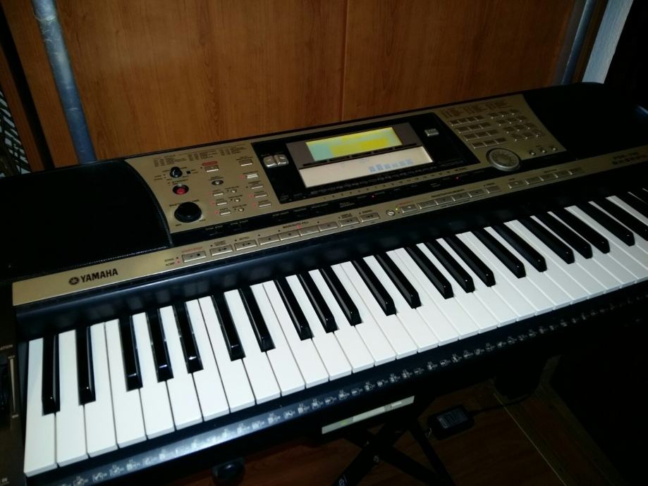 Yamaha PSR-740