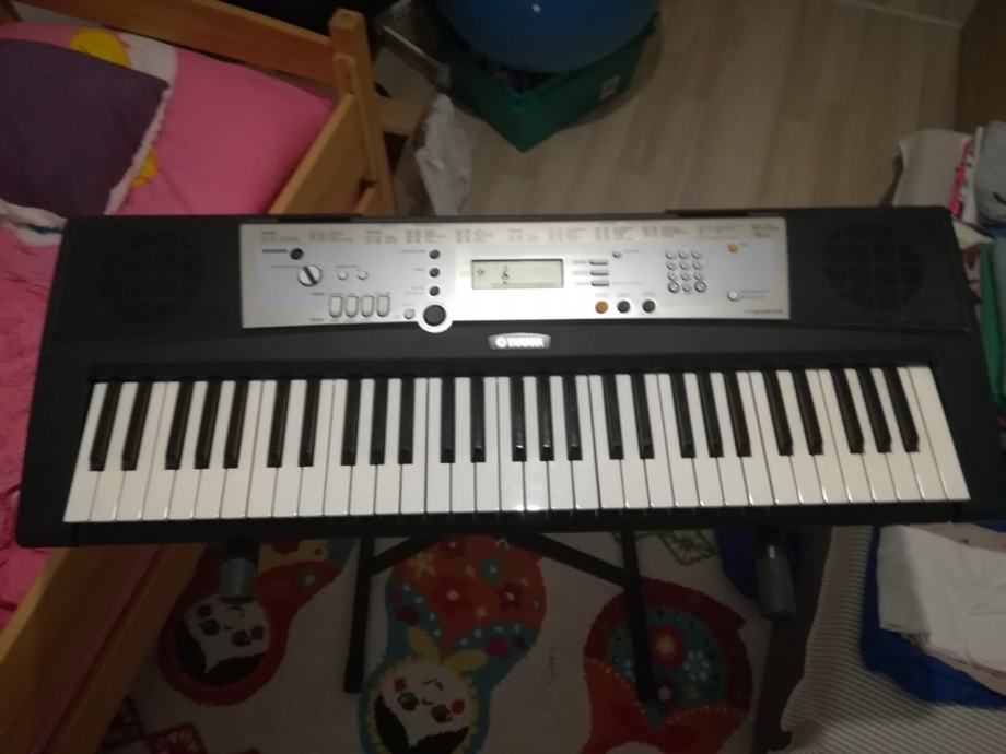 Yamaha PSR E203,sintisajzer