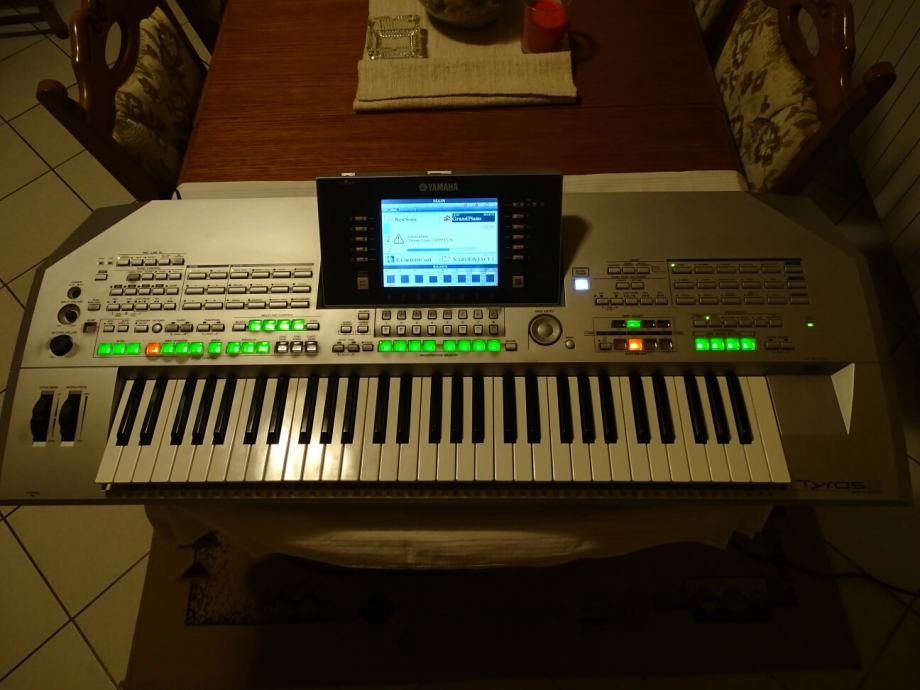 Yamaha tyros 2