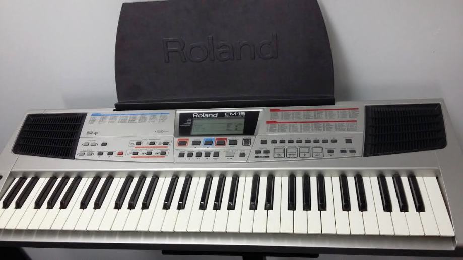 Klavijatura Roland EM-15,POVOLJNO !