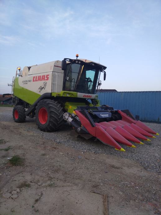 kombajn claas lexion