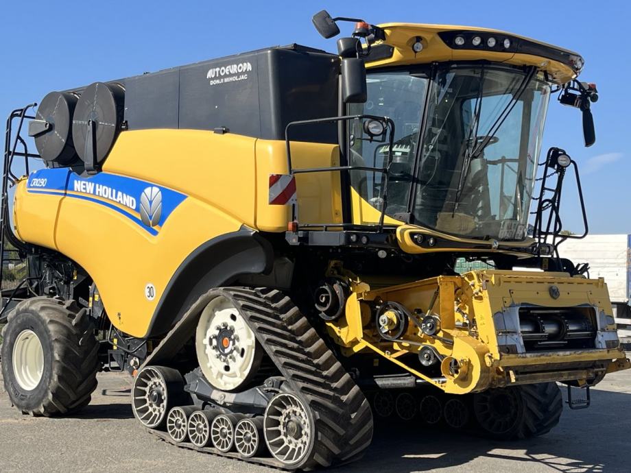 NEW HOLLAND CR 10.90