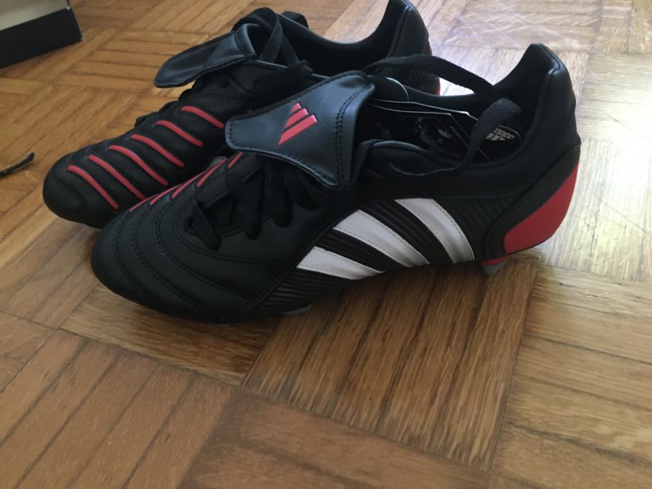 Adidas kopačke nove, broj 38