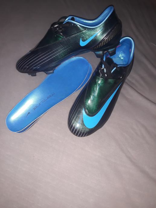 nike mercurial classic