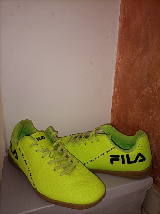 Fila futsal outlet shoes