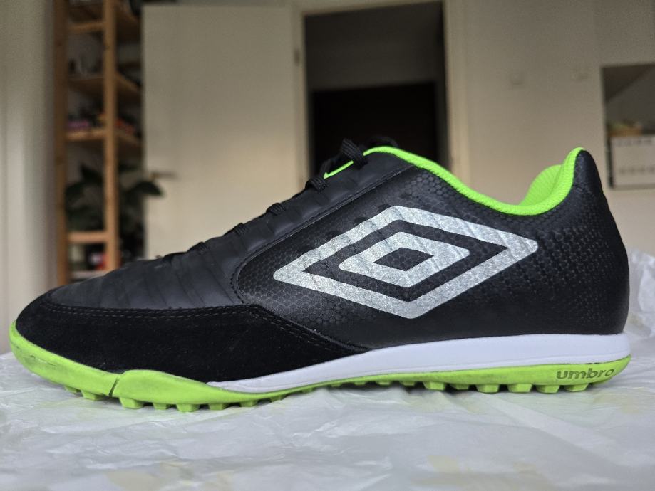 Umbro Carter TF kopačke, broj 46