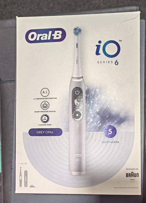 Oral-B IO Series 6