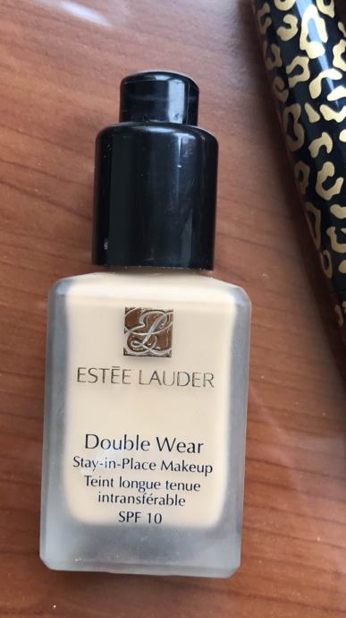 Estee Lauder Double Wear 1W2 Sand