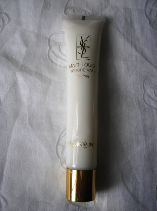 Yves saint laurent matt discount touch oil free primer