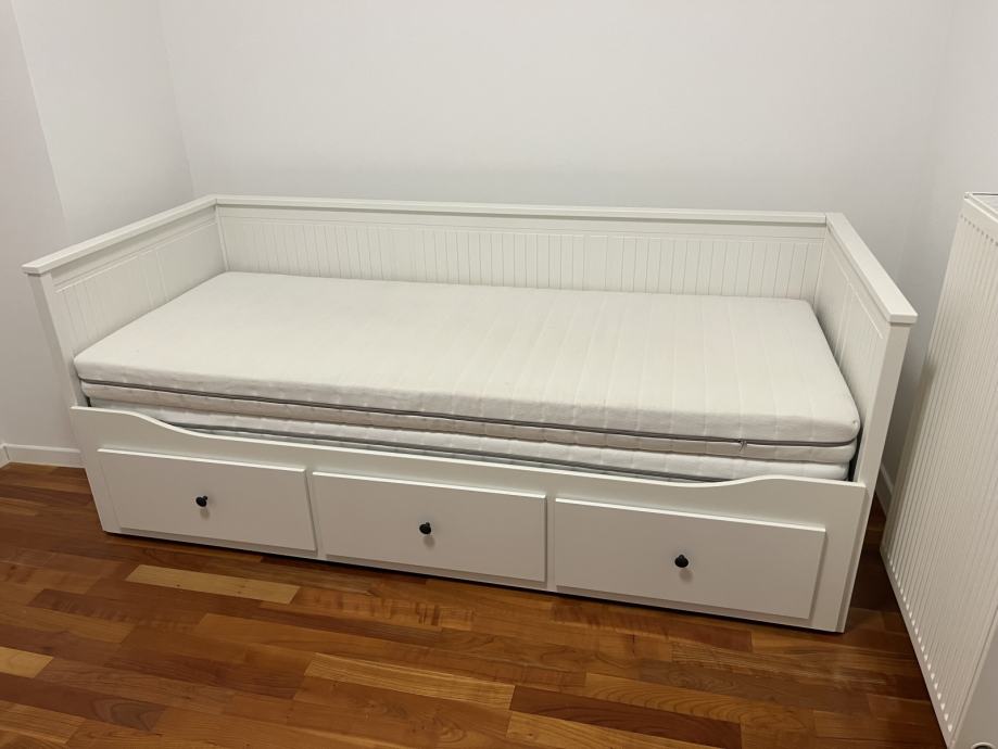 Hemnes Krevet na razvlačenje 160x200