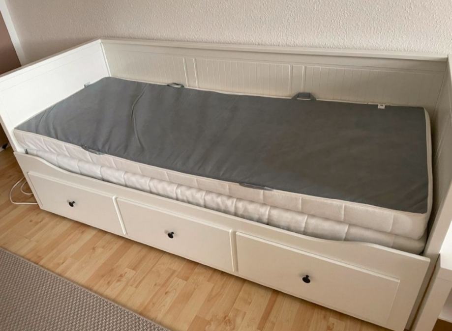 Ikea krevet Hemnes couch bijelo za razvlačenje 200x160 Njivice