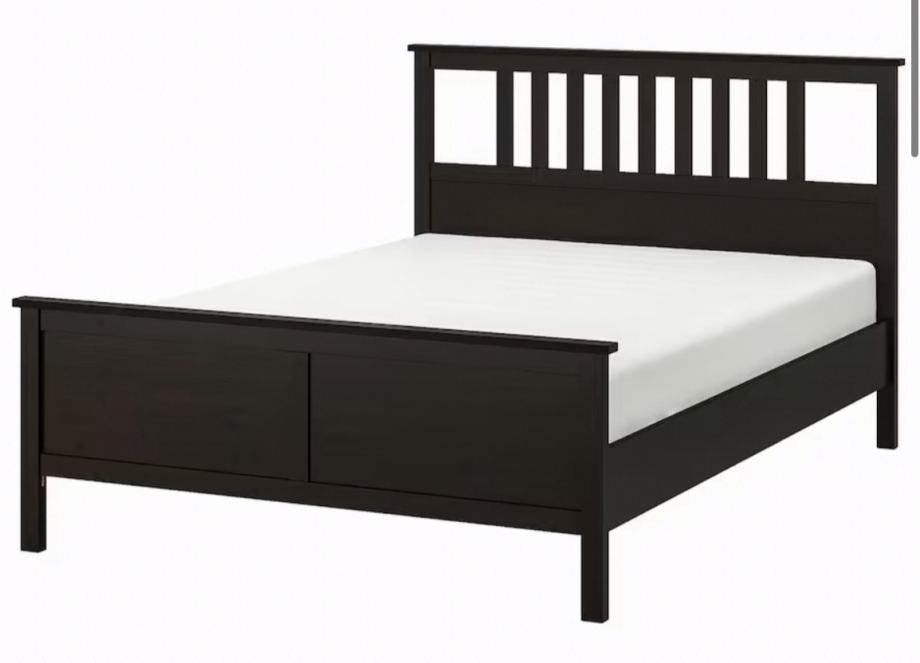 Krevet 200x160 HEMNES Ikea s  letvičastim podnicama i madracem