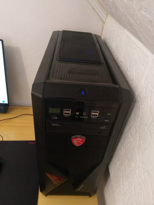 Zalman z9 plus не влезает видеокарта