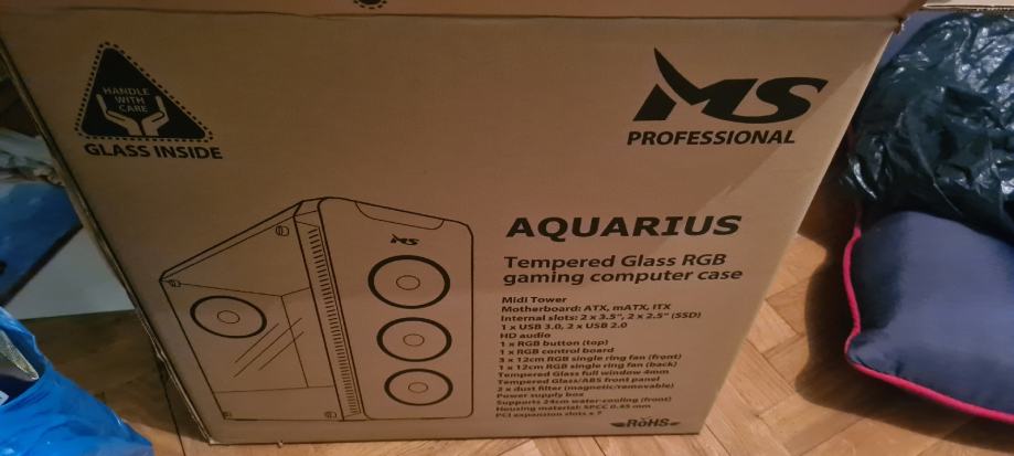 MSI Aquarius case + Coolermaster masterfan mf120