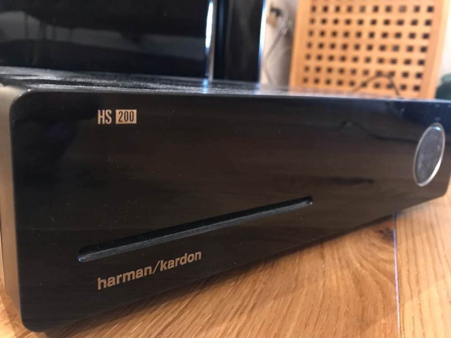 HARMAN KARDON HS 200