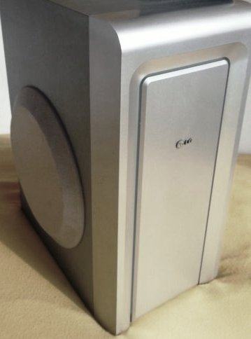 SUBWOOFER LG