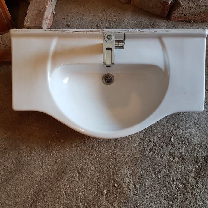 Umivaonik lavabo ugradni 85 cm sa slavinom - Zg