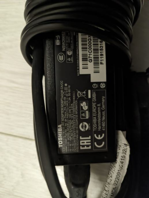 Toshiba Adapter punjač 45W 19V PA5177U-1ACA