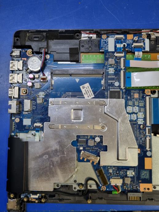 Matična ploča laptop HP 15-ra035nm Potpuno ispravna