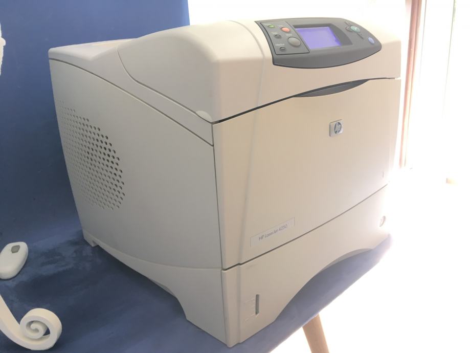 Hp 4250 не поднимается лоток