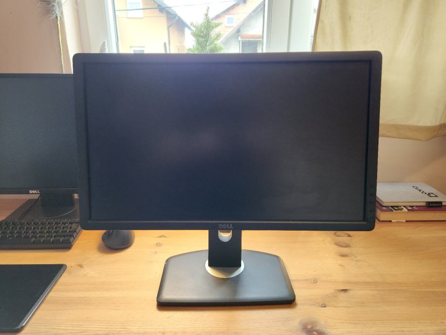 Dell U2312 23" monitor