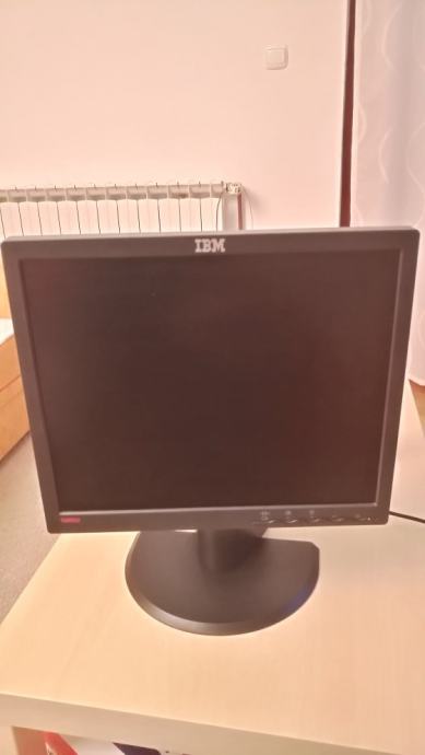 IBM monitor ''17