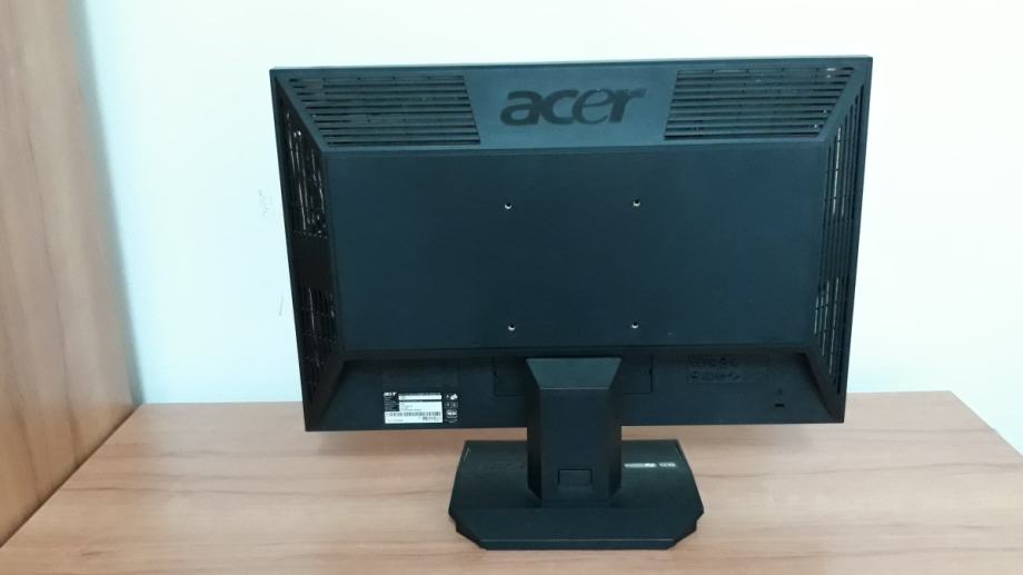 Acer v203h не включается