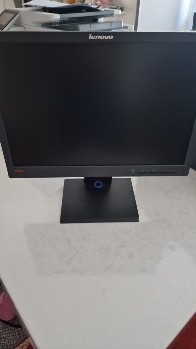 Monitor Lenovo LT1952p, 19" Wide, DVI/VGA/DP