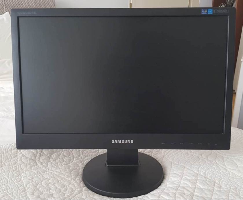 Samsung monitor 19”