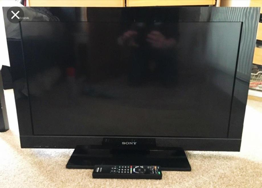 Led tv Sony 82 CM