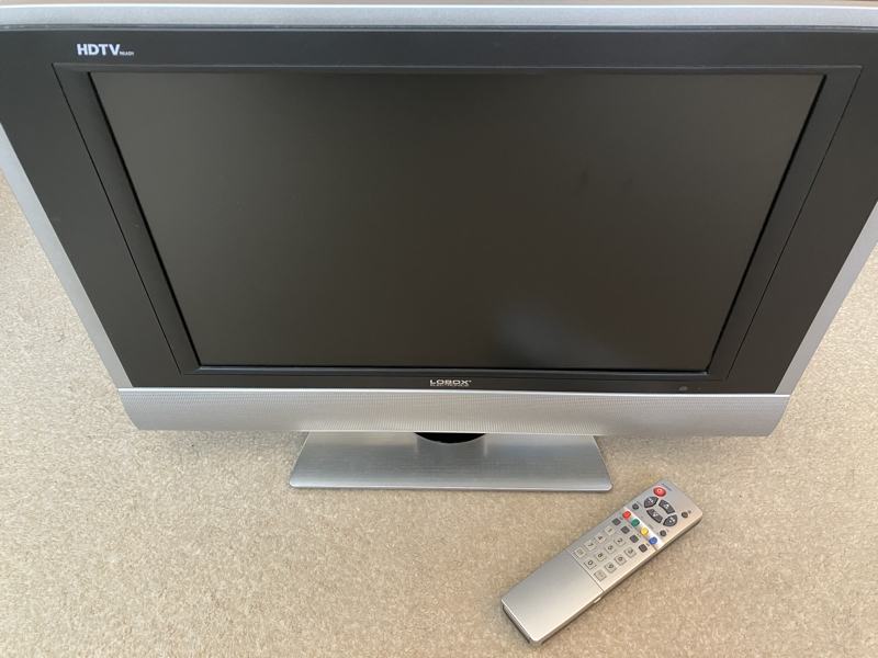 LCD TV/monitor Lobox 19"