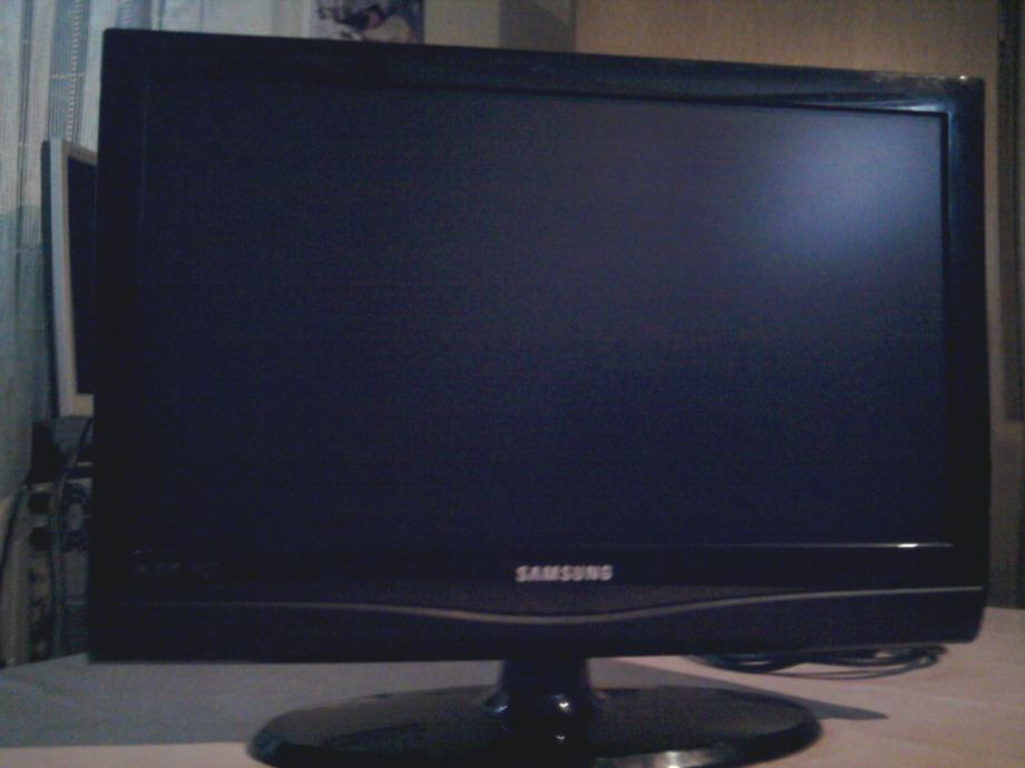 SAMSUNG TELEVIZOR LCD LE22C350