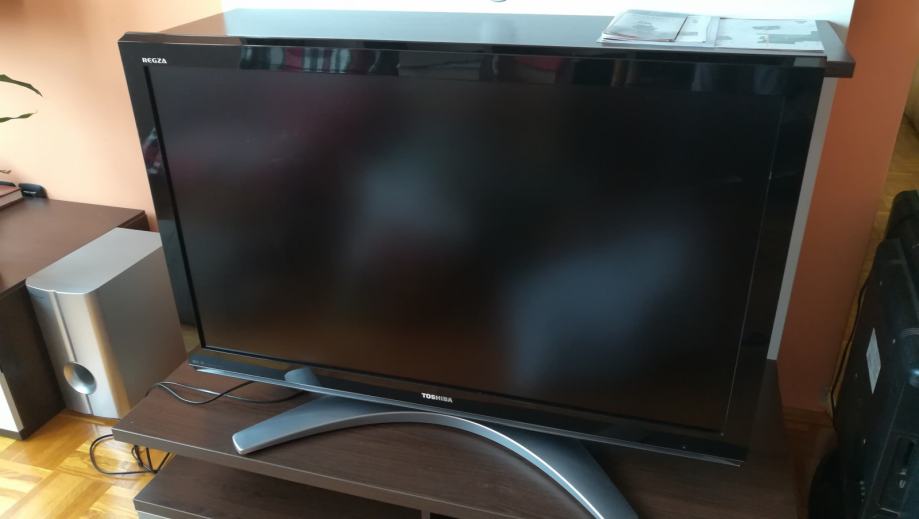 Toshiba REGZA 42Z3030D LCD-TV, 42" / 107 cm