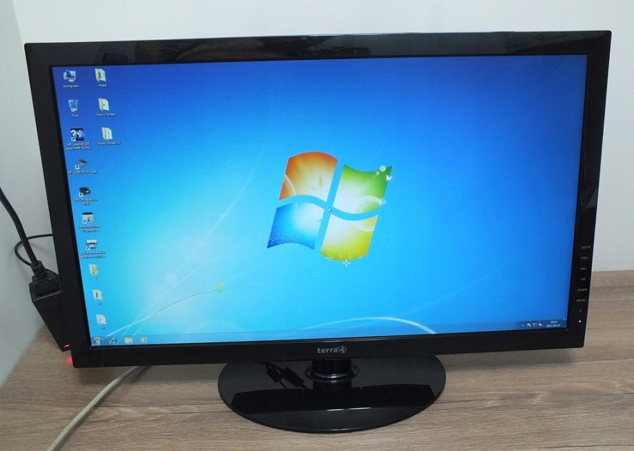 LED monitor 24"