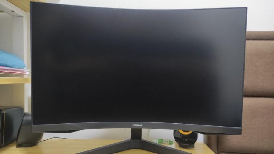 Monitor Samsung 32 Odyssey 1000R Zakrivljeni 165hz 1ms