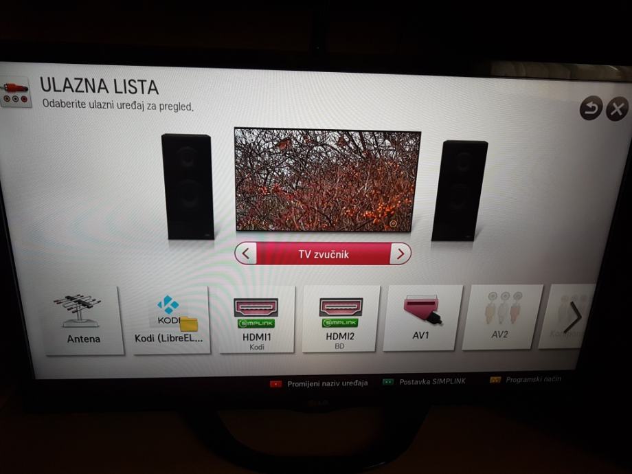 HITNO - LG SMART TV WiFi 32 inč / 82 cm, Full HD