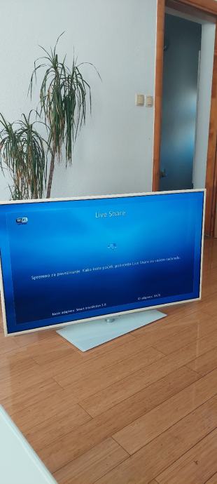 Smart tv Grunding gratis dvbT2 prijamnik