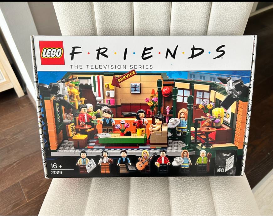 Lego Friends Central Perk 21319